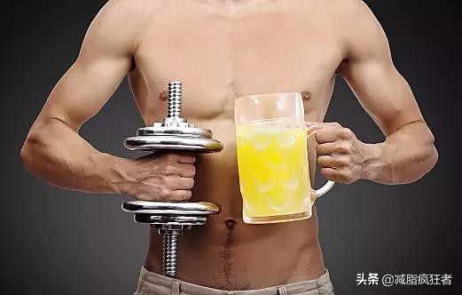 健身期间喝运动饮料，这可不是什么好的选择，它有5大缺点