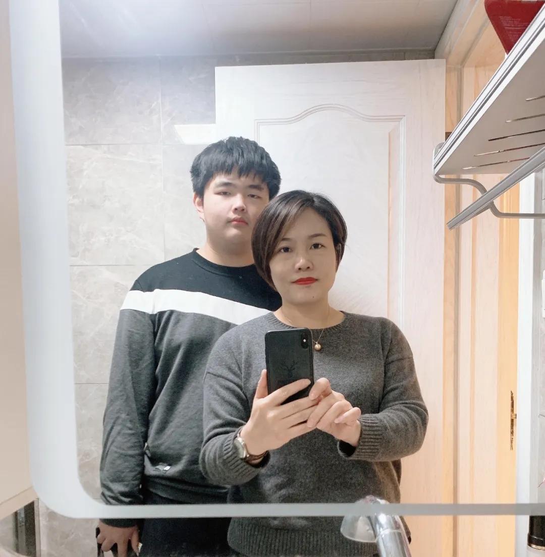 向抗疫最前线的白衣天使们点赞,抗疫一线的白衣战士你们辛苦了