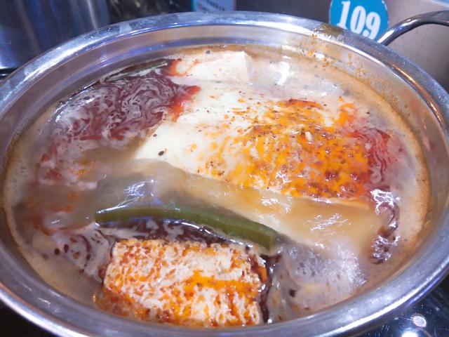 一元自助小火锅哪家的好吃,鞍山29元自助旋转小火锅