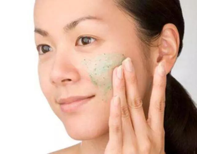 女人刚过30就肤色暗黄？想要“换皮”，先搞清楚这3件事