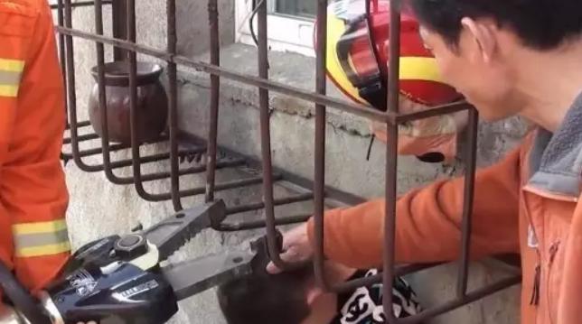 养儿子怎样养才能养好看,养儿子要怎么养了才能更帅气