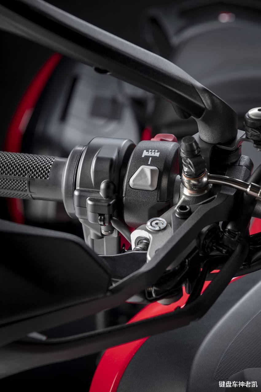 杜卡迪mtsv2三厢,全新杜卡迪2020款