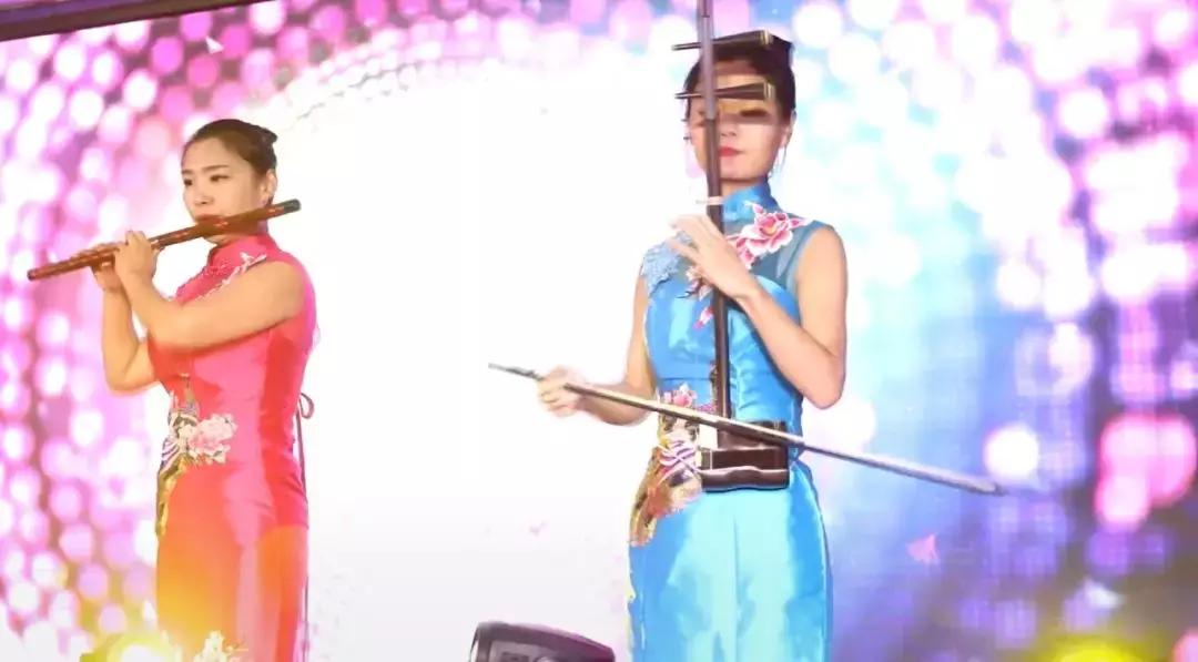 最牛装饰公司展厅布置,最牛网红装饰公司