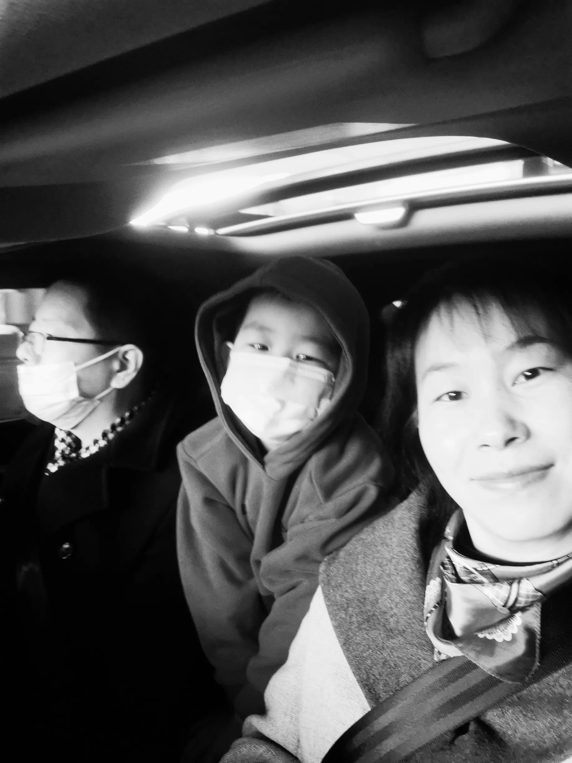 18款奥迪a3车主用车真实感受,三箱奥迪a3的空间和速腾哪一个大