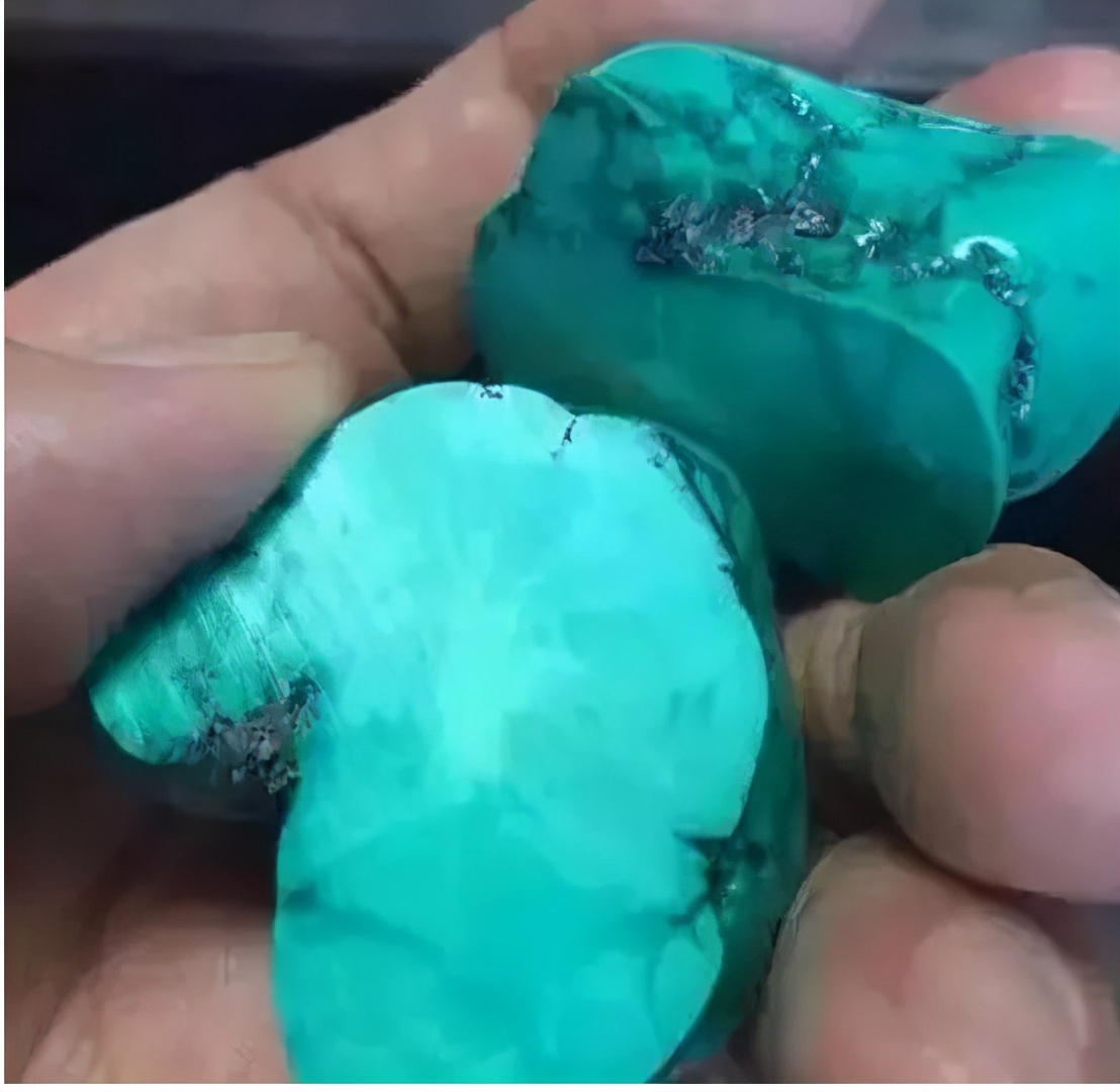 绿松石造假有哪几种,如何识别绿松石是真的假的