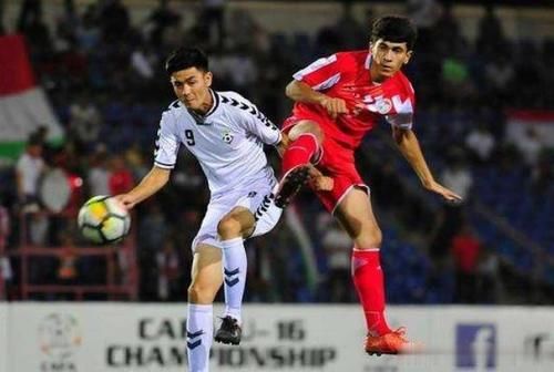 山东鲁能vs上港李霄鹏,黄健翔鲁能李霄鹏