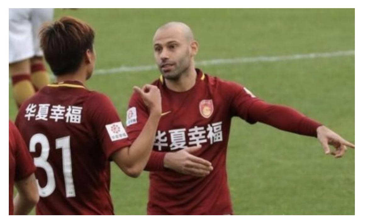 拉普拉塔大学生队官宣：马斯切拉诺年底加盟，华夏幸福2年掏了3亿