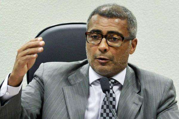 足球天才梅西和c罗谁更厉害,他是最被低估的巨星