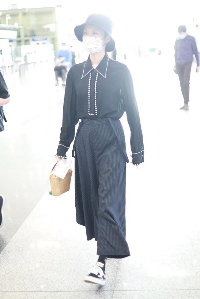 谋女郎张慧雯演的啥片,谋女郎张慧雯穿裙子