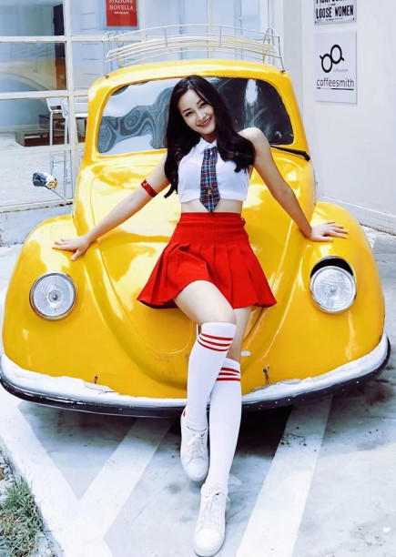 美国啦啦队健康身材,美国啦啦队员跳舞