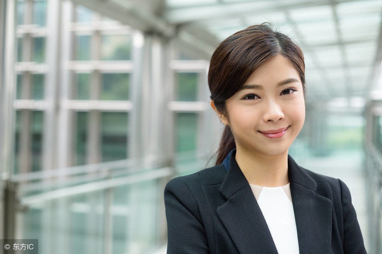 女人*裤内**上有此“迹象”或是“宫颈癌”的信号多数人忽略了