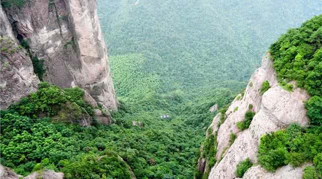 浙江有哪些有瀑布的旅游景点,浙江旅游景点推荐瀑布