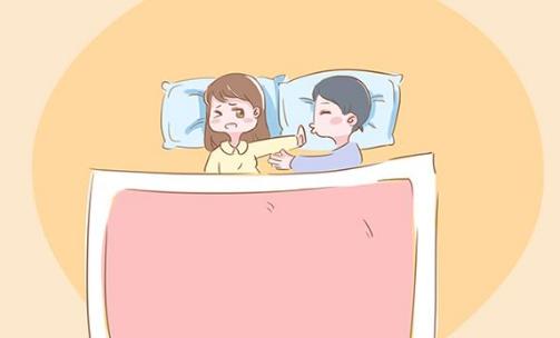 产后要注意哪些才不会落下月子病,产后第一次月经需要注意些什么