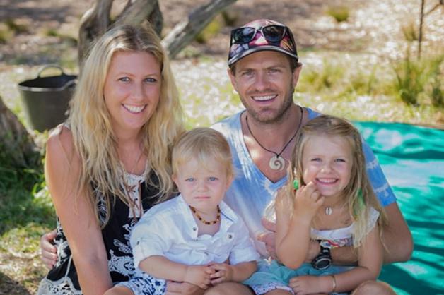 新疆哈密首条空中玻璃走廊,新疆哈密首条玻璃走廊