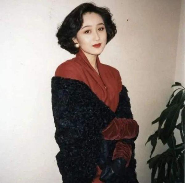 利智自曝与何鸿燊,利智先认识的何鸿燊还是李连杰