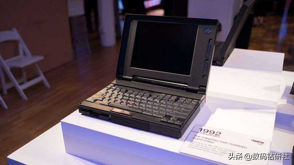 适合随身携带的功能型笔记本电脑,最方便携带的笔记本电脑