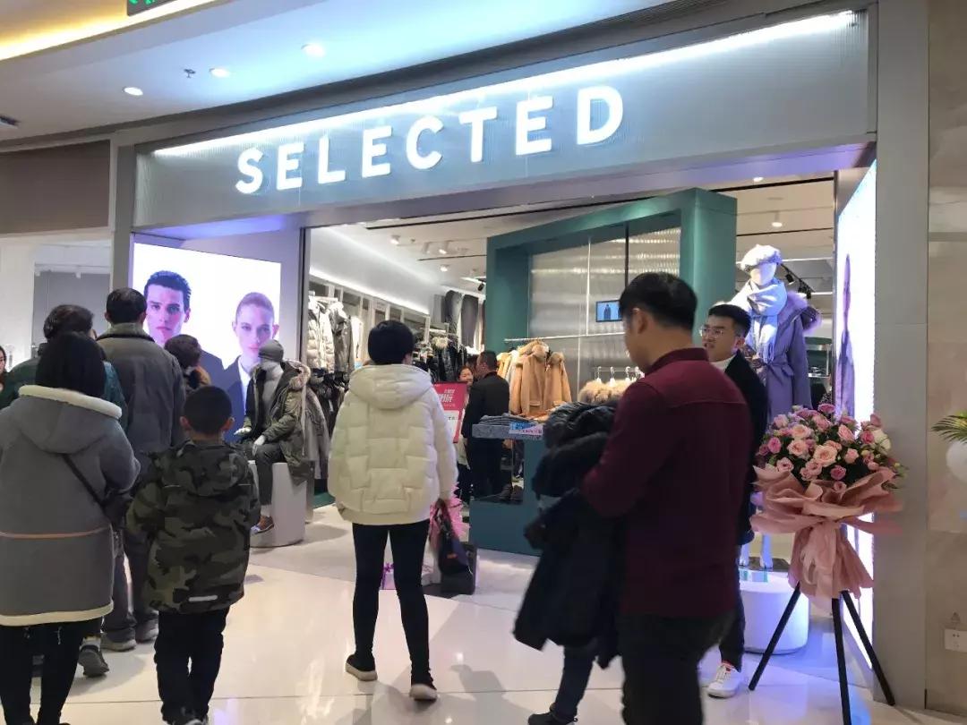 大融城西安实拍,火爆开业现场直击