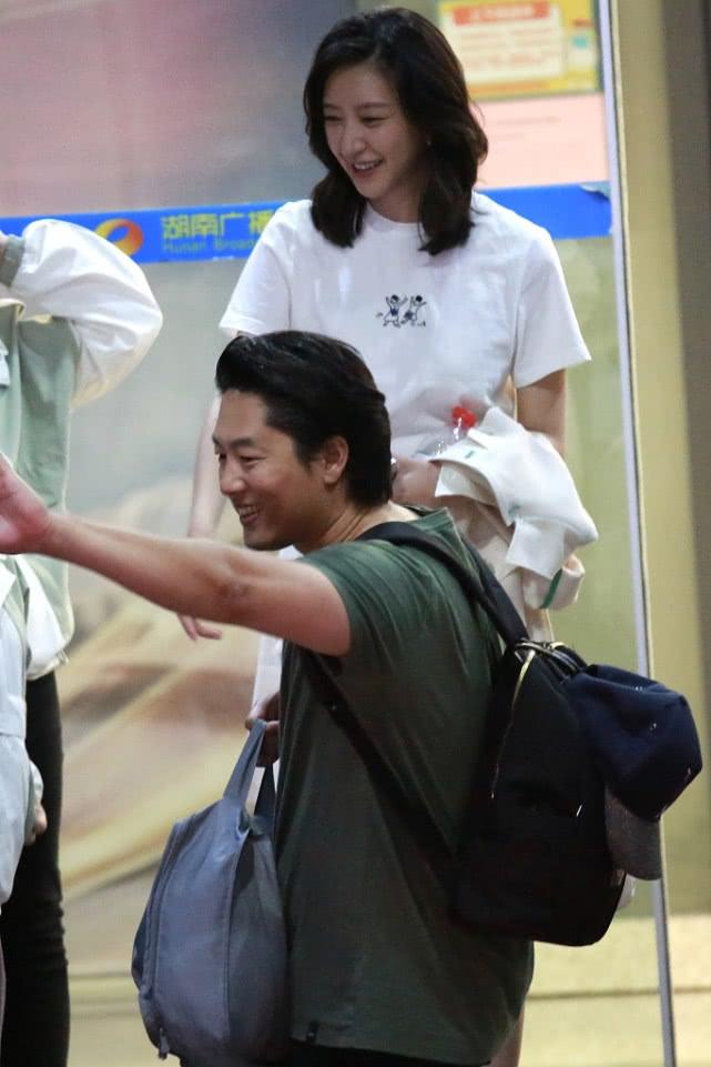 凌潇肃唐一菲甜蜜瞬间,凌潇肃唐一菲连线