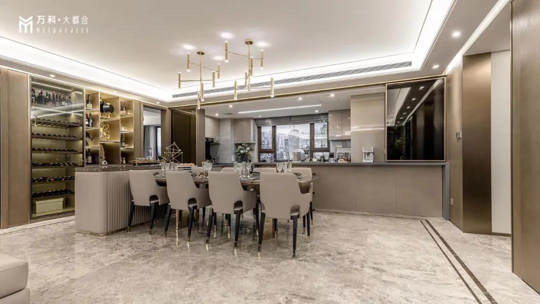 潮向世界的沈阳，谁来执掌大都会生活封面？