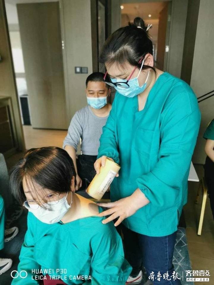 “不许您悄悄走！”山东汉子一人一车驰援武汉让网友泪目