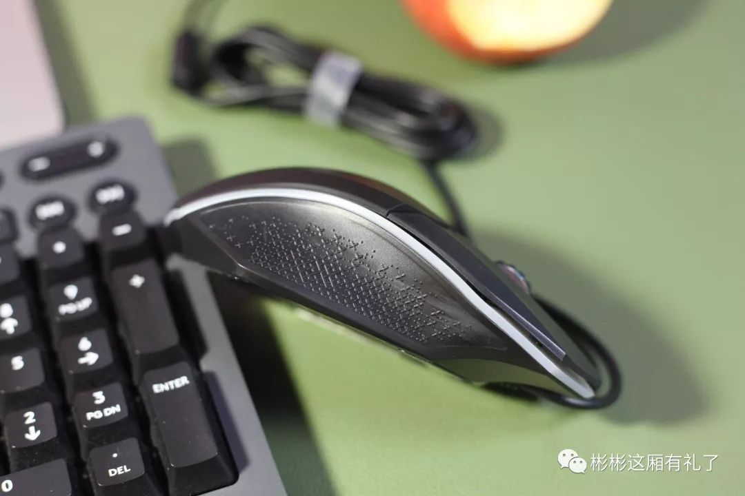 达尔优牧马人的鼠标怎么设置吃鸡,达尔优牧马人鼠标调不了鼠标速度