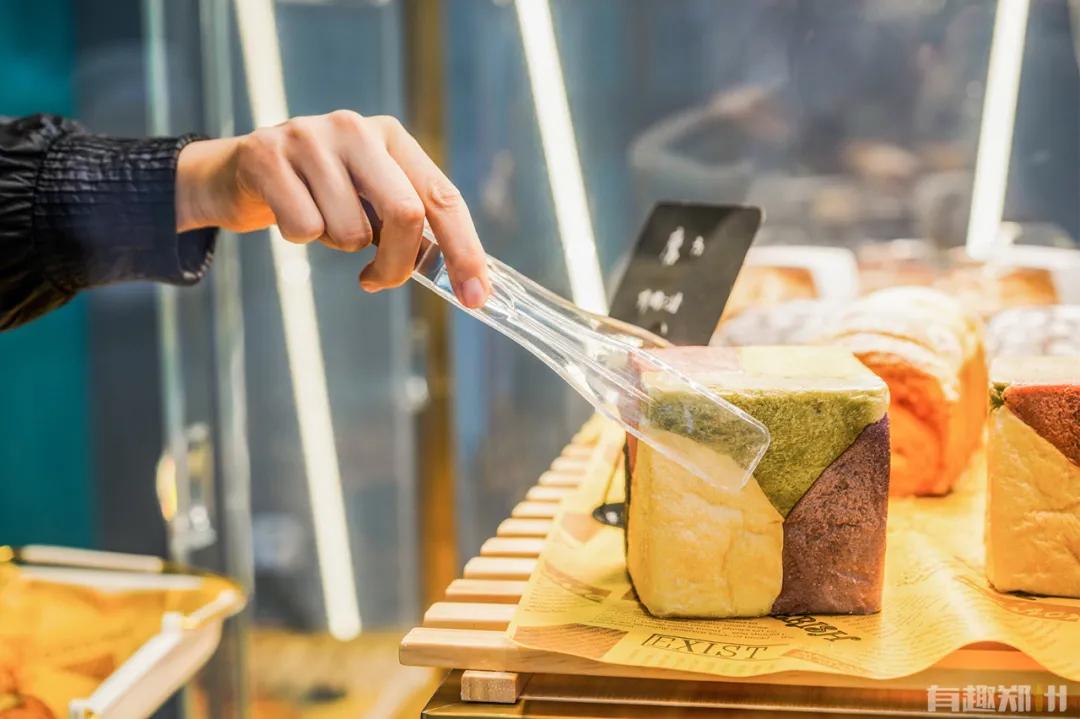 逛陈砦花卉,逛完街来杯温暖的奶茶