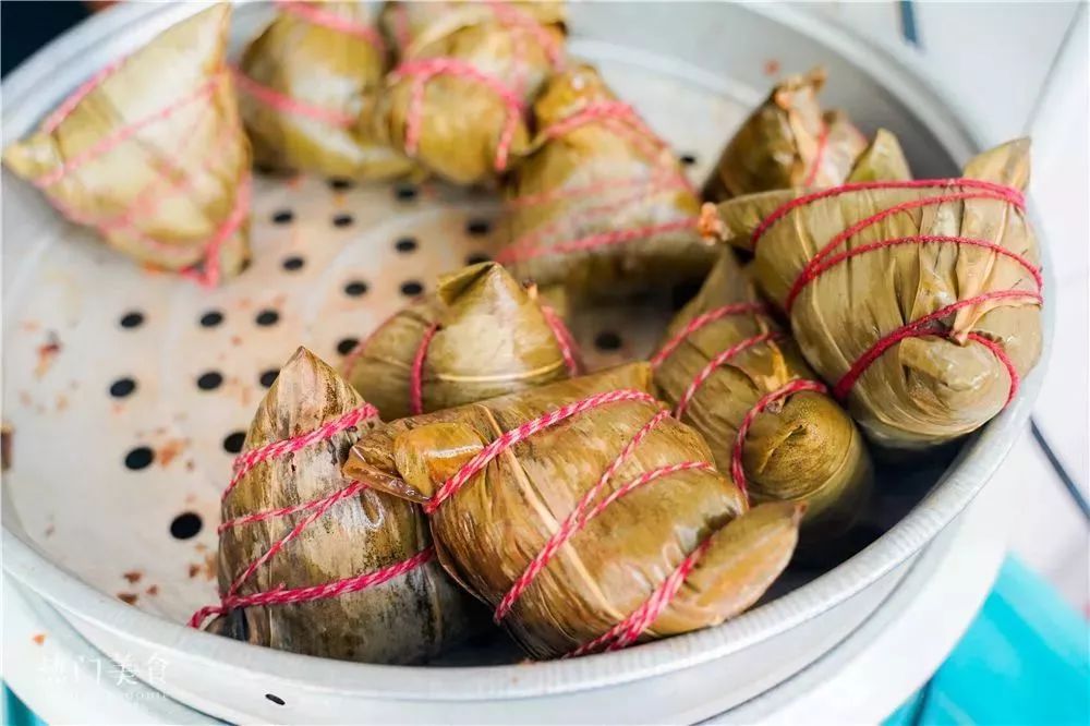 结棍!杨浦区竟然隐藏了翻版“南京路”?10+元就能刷到饱瘫