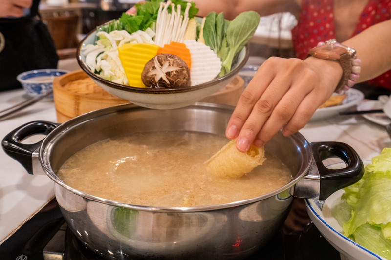 曼谷自由行落地签,胡志明飞曼谷落地签