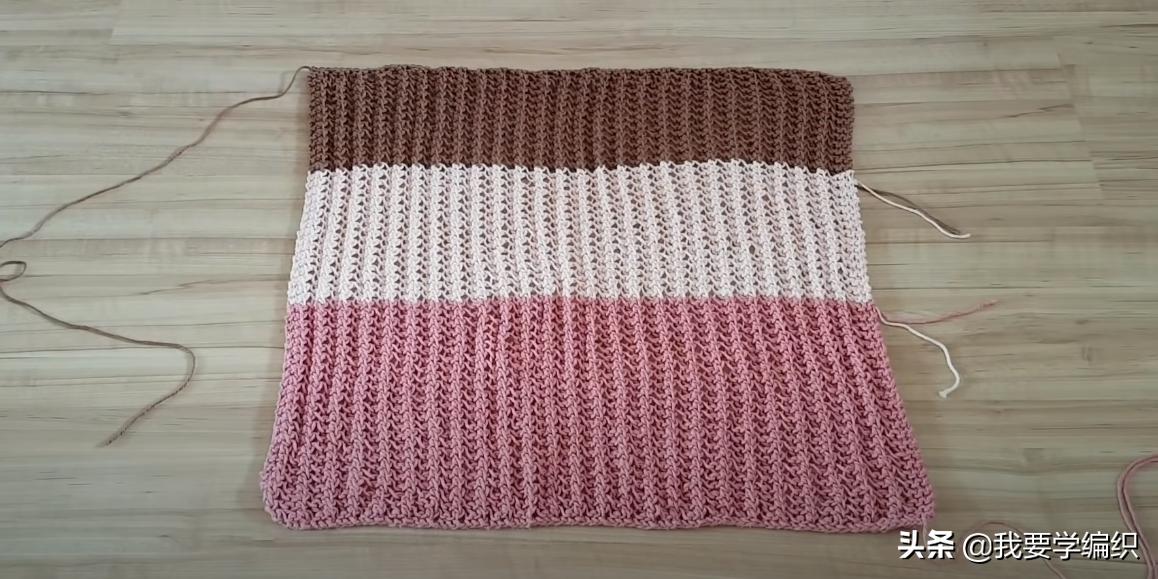 儿童三色交叉背心夏季最新款,三色小女孩毛衣背心