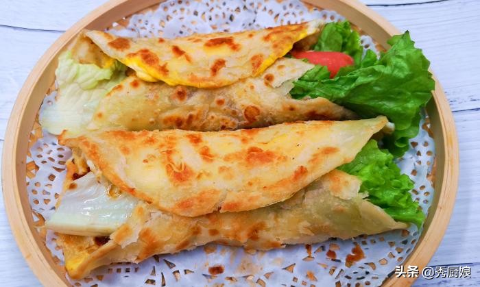 家里有面粉，就能做香酥手抓饼，1次做上30张，5分钟搞定全家早餐