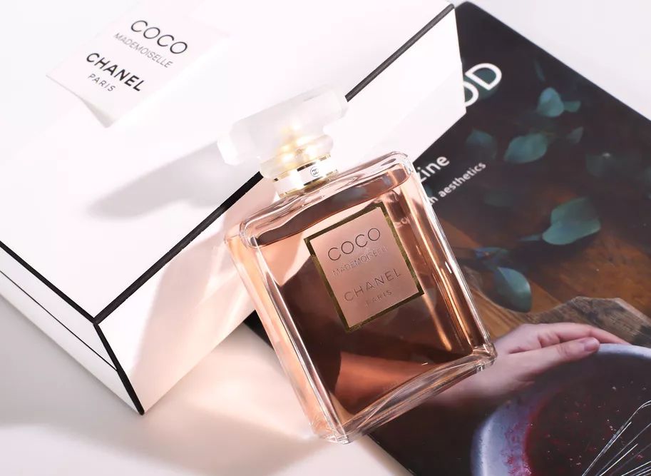 200块能买到什么香水,两百左右的香水斩男斩女