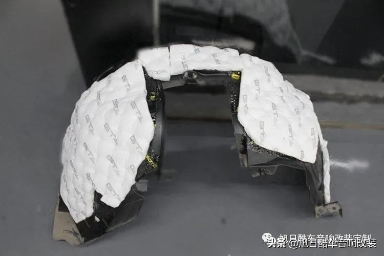 雷诺真实版改装,雷诺改装顶配