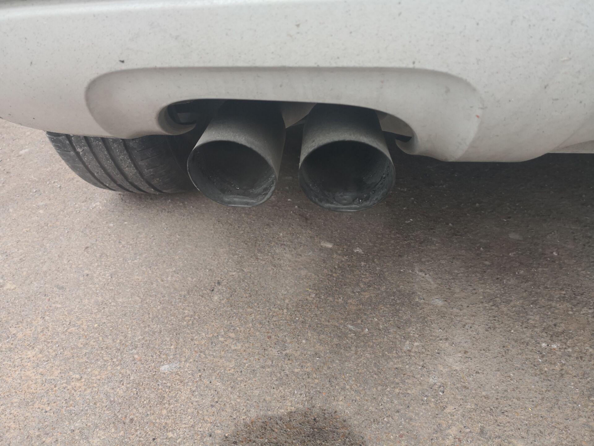 2020奥迪q3烧机油吗,奥迪q3烧机油彻底修复