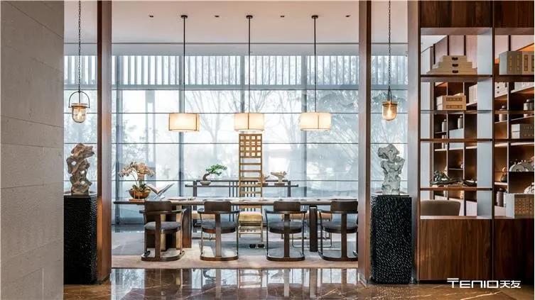 湖面之上的光影盒子——雅居乐·滨河雅郡/天友设计