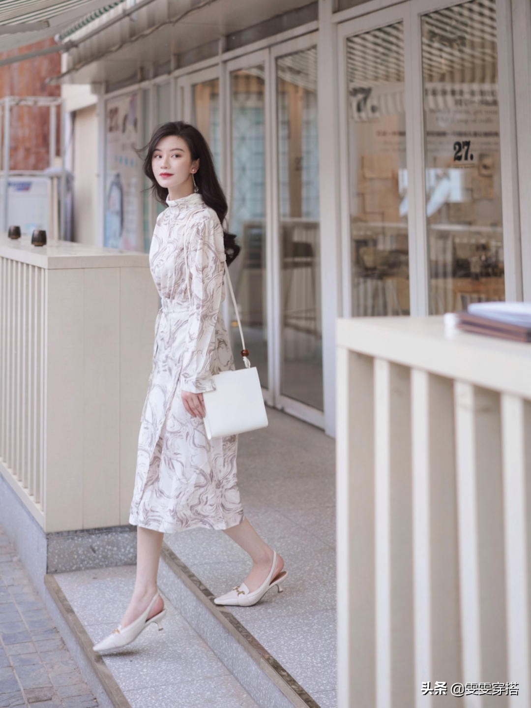 初夏复古风穿搭,打造夏日法式优雅look