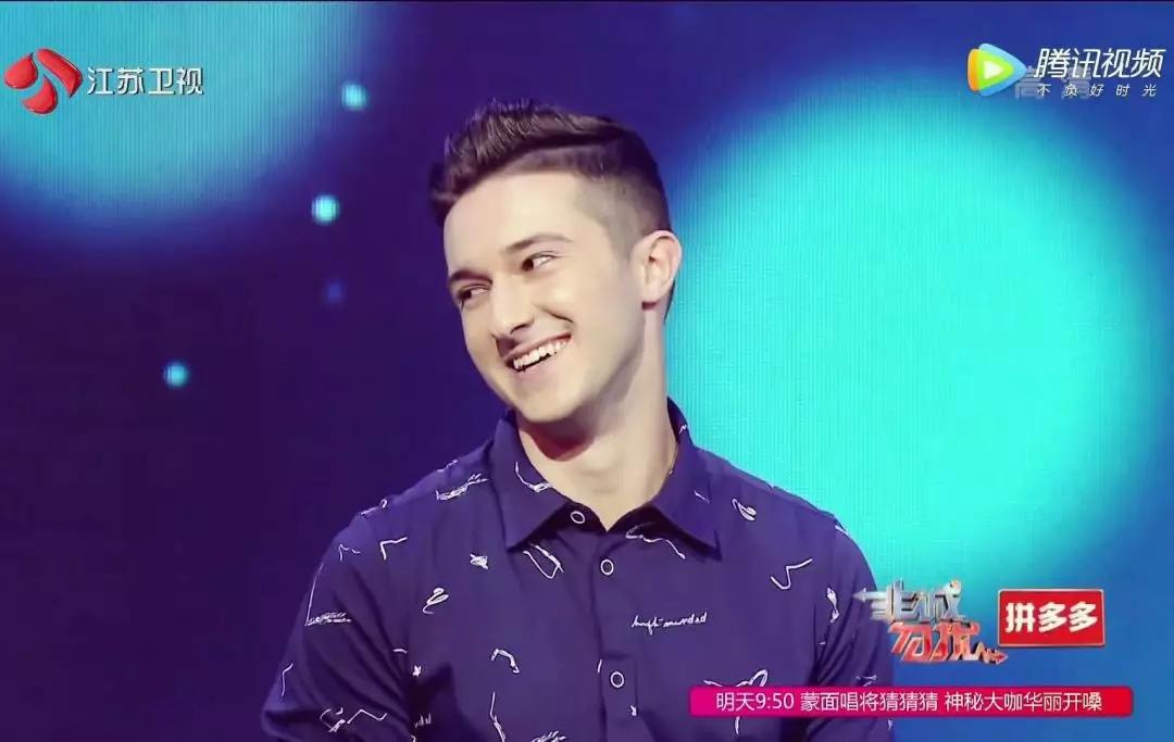 上海申花球迷哭了视频回放,申花1比9赛后虹口体育场采访