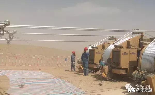 建工行业：路桥施工员的生活写实，路桥的苦，你懂吗？