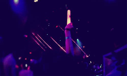 嫦娥奔月、还有让罗志祥陈赫都中毒的宝石老舅《野狼disco》