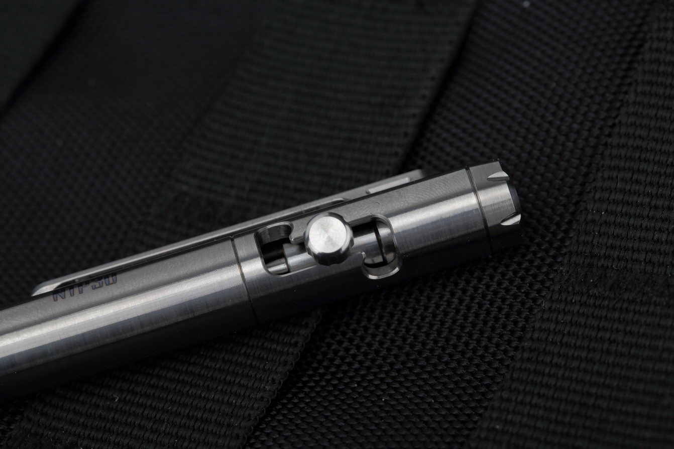 nitecore全系列评测,钛合金战术笔ntp30