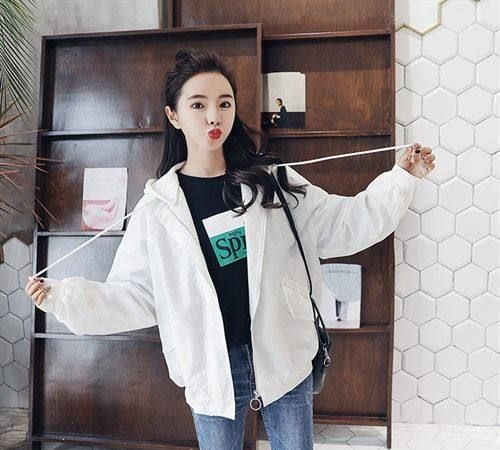 防晒风衣外套短装女装怎么搭配,防晒风衣搭配图片大全女