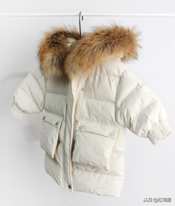 今年流行什么款式的冬季童装,韩国风童装搭配