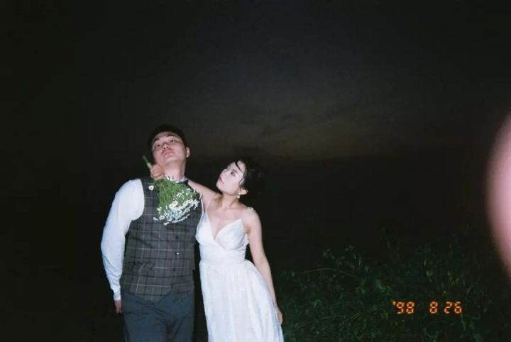 必拍的婚纱照八种风格,自拍婚纱照推荐风格