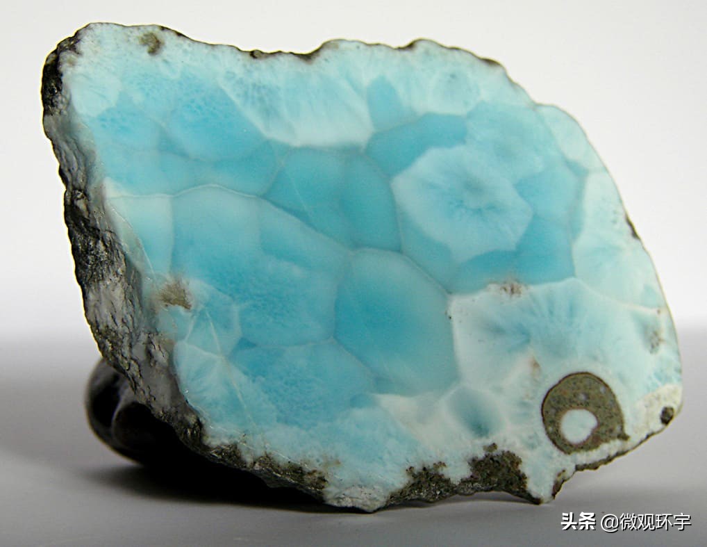 珍稀水晶图片,世界上最珍贵的水晶兽