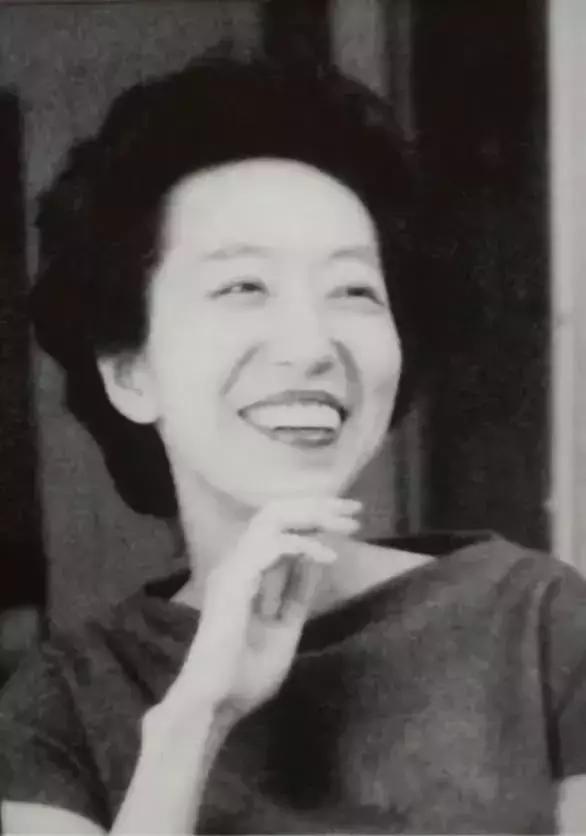 张爱玲去世后的遗书,张爱玲晚年病情