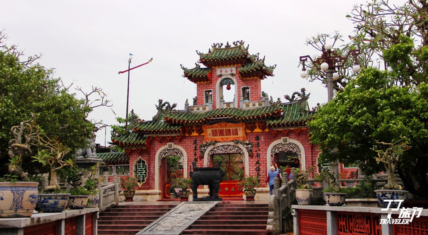 波澜不惊可以形容水面吗,描述海上邮轮的感觉