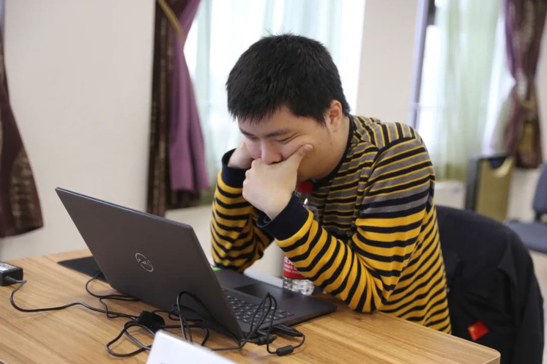 柯洁逆转局势,柯洁天元杯对芈昱廷