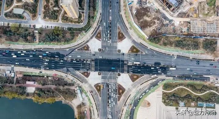 红旗飘扬春潮涌,专题片解说词——菏泽市开发区丹阳街道科学发展纪实