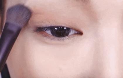 单眼皮新手怎么画眼妆简单的教程,单眼皮日常眼妆怎么画显大又干净