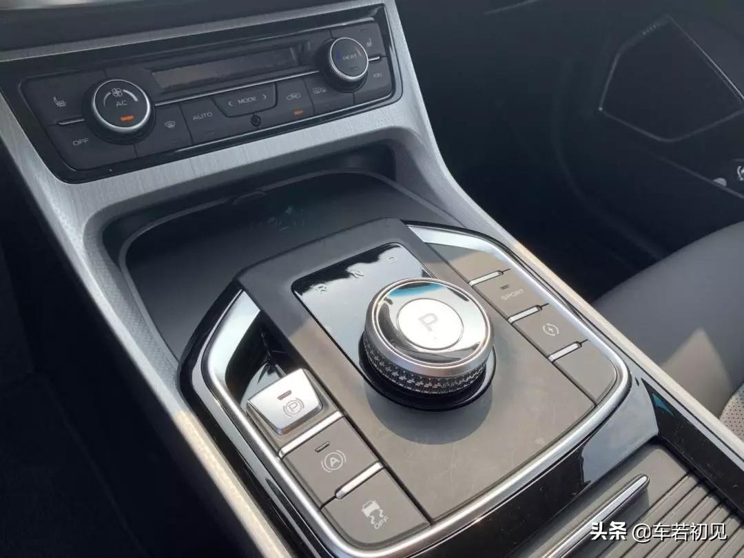 吉利帝豪gse新能源续航实测,吉利帝豪gse新能源能跑多少公里