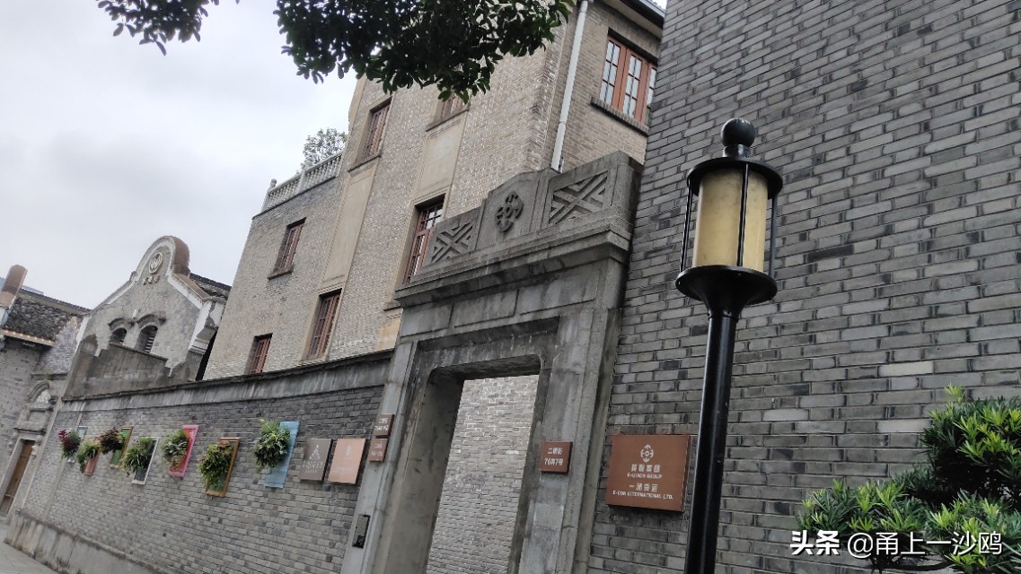 宁波天主教堂,宁波老外滩天主教堂灯光秀